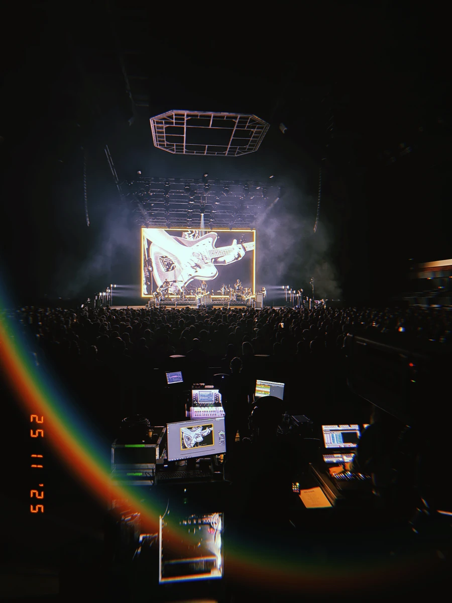 '25 Sam Fender People Watching Tour - Adelaide
